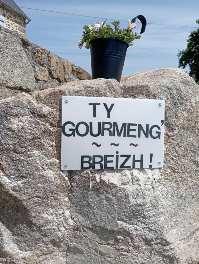 Gite Avec Son Bain Nordique Privatif Au Feu De Bois Pleubian 外观 照片